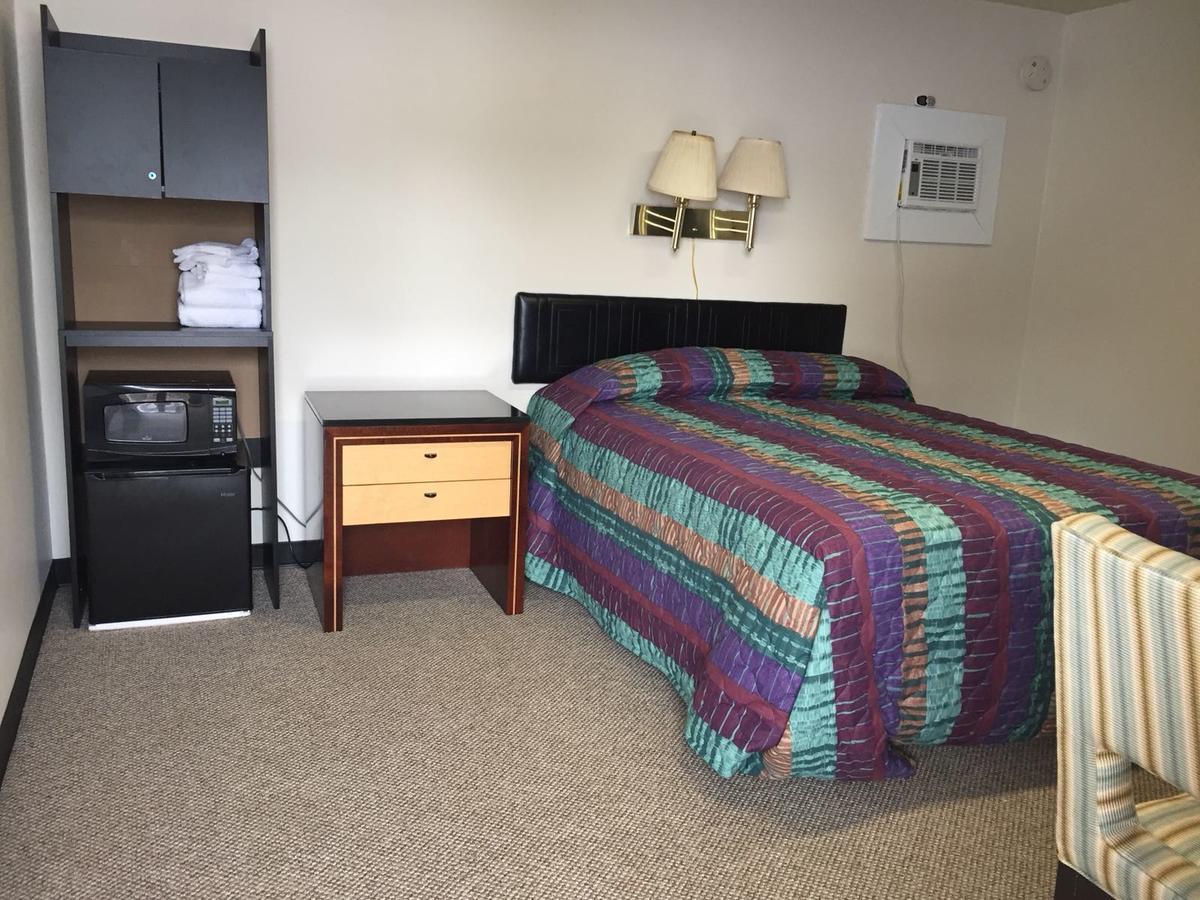 Highlander Inn Rutland Extérieur photo